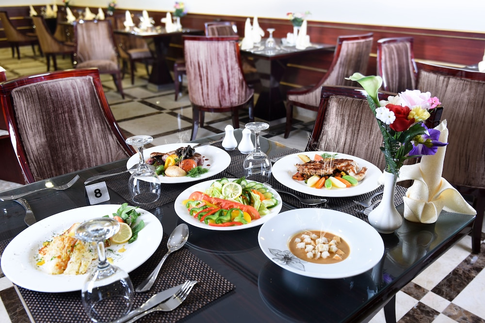 garden plaza hotel sefah