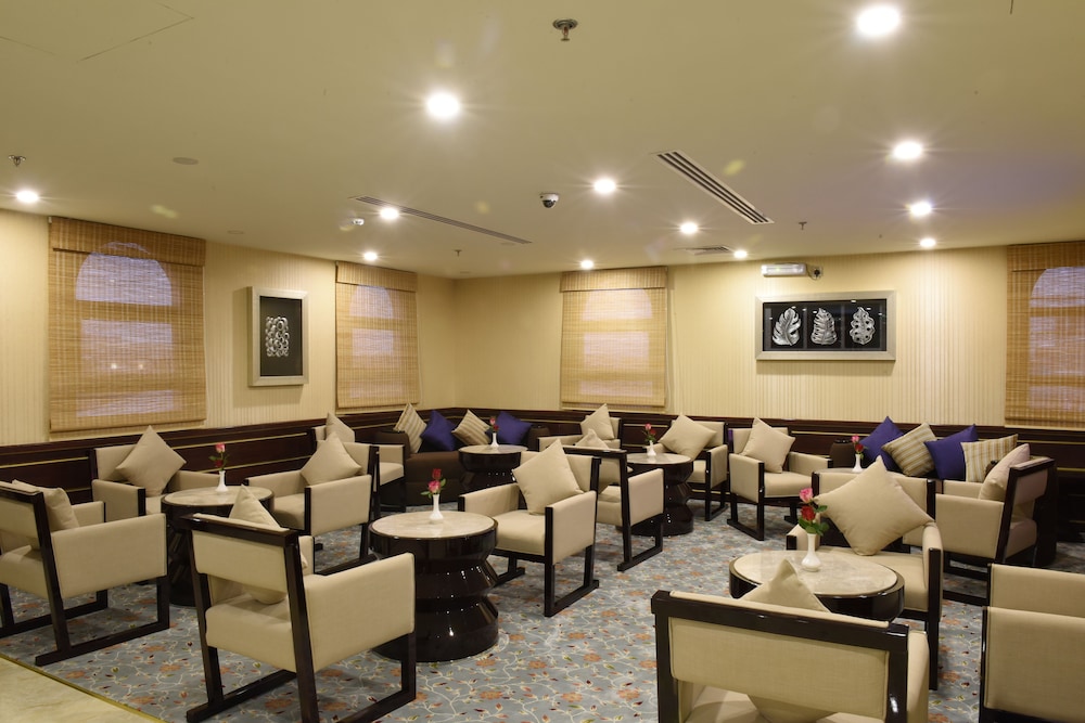 garden plaza hotel sefah
