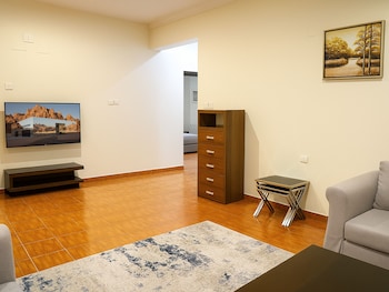 almawasem alarbaa hotel suites