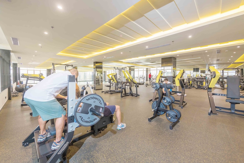 bayat hotels company