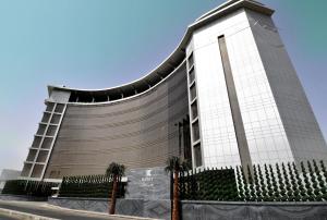 bayat hotels company