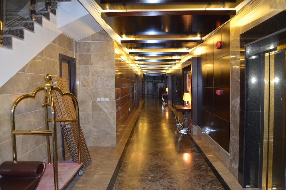 intour qurtoba hotel suites