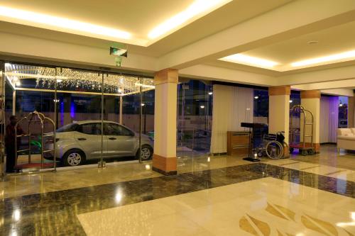 hotelier suites by cantonal