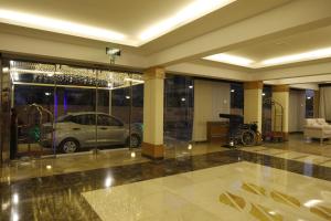 hotelier suites by cantonal