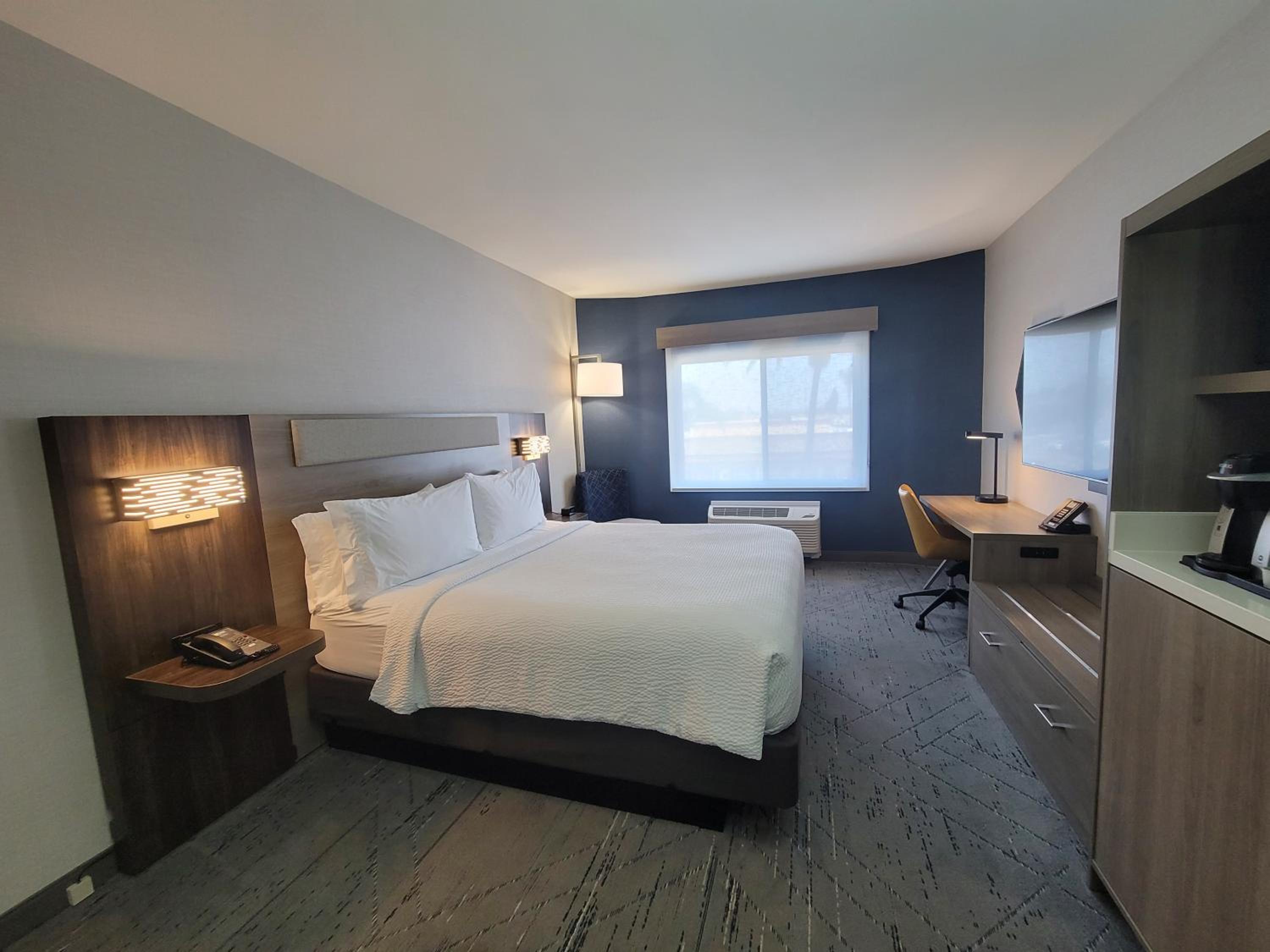 holiday inn express san diego south chula vista
