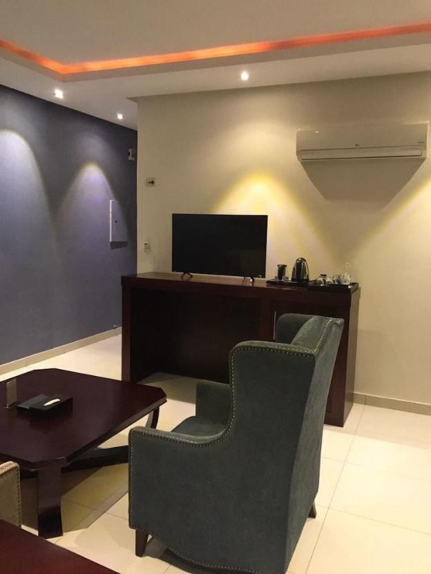 taleen granada hotel apartments