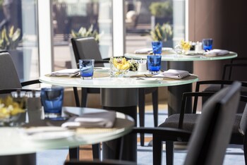 fraser suites riyadh