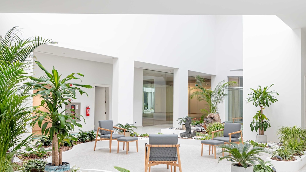 intercontinental durrat al riyadh resort and spa by ihg