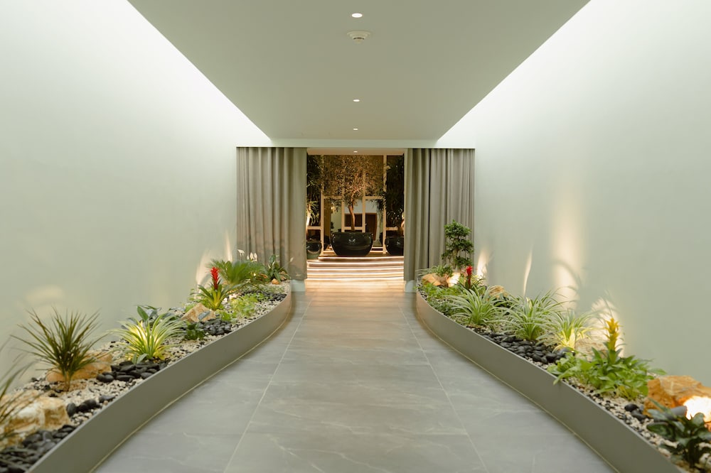 intercontinental durrat al riyadh resort and spa by ihg