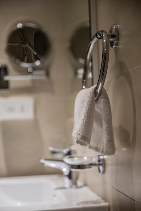 naylover hotel suites