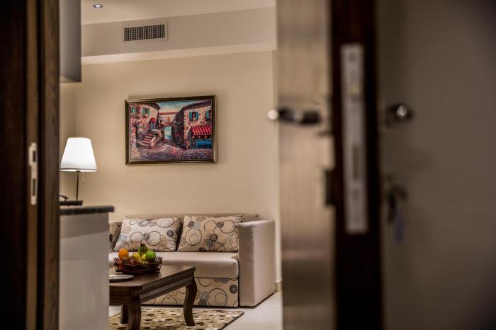 naylover hotel suites