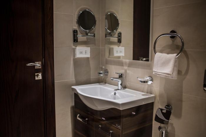 naylover hotel suites