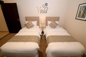 viola hotel suites
