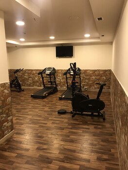 almond hotel apartments