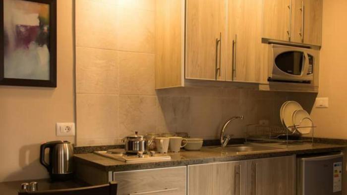 shams al weibdeh hotel apartment