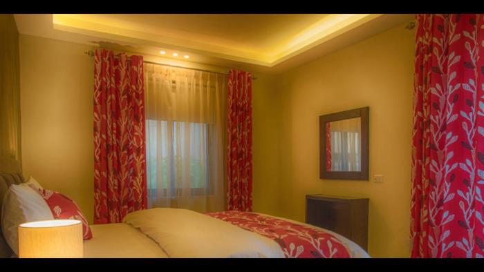 shams al weibdeh hotel apartment
