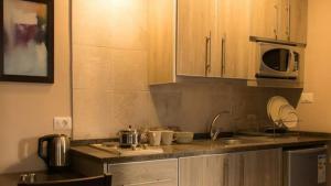 shams al weibdeh hotel apartment