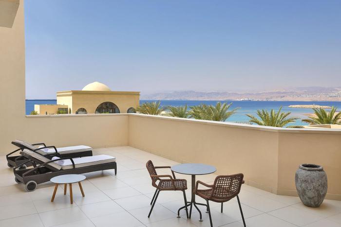 al manara a luxury collection hotel saraya aqaba