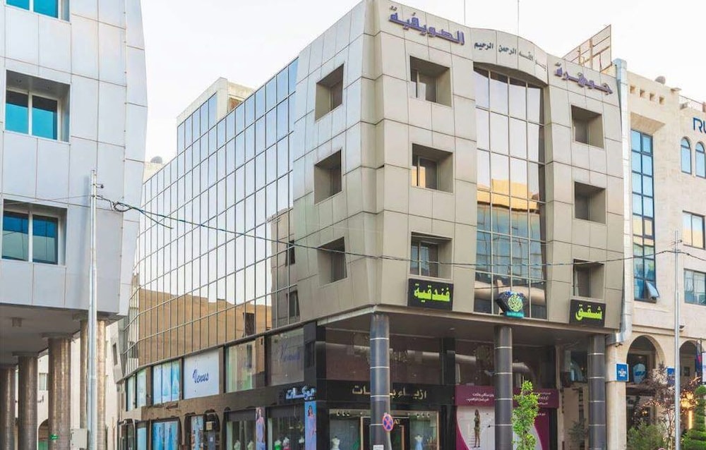 jewheret alswefiah hotel suites