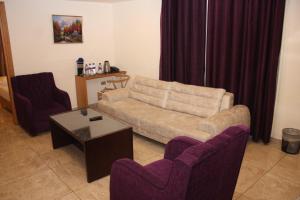 jewheret alswefiah hotel suites