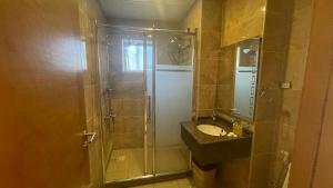 jewheret alswefiah hotel suites