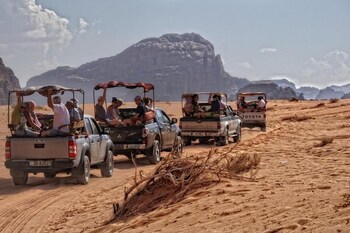 sand rose camp