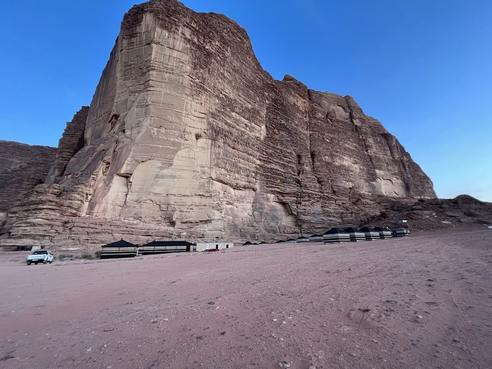 wadirum quiet village camp