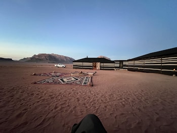 wadirum quiet village camp