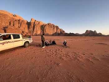 wadirum quiet village camp