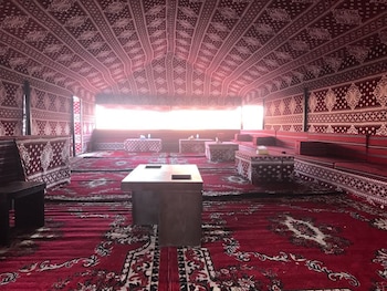wadirum quiet village camp