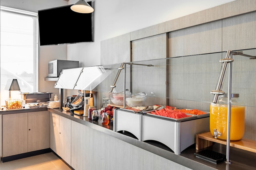 city express junior by marriott ciudad del carmen aeropuerto