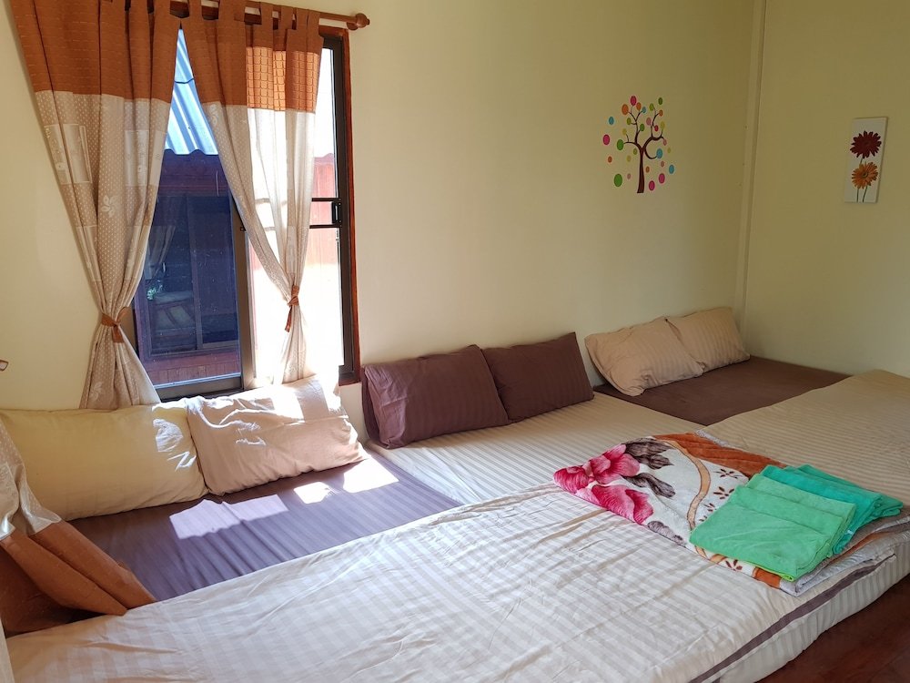 baan phanawan resort