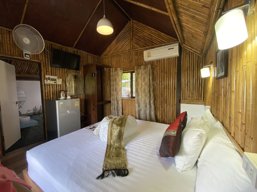 majestic sea view resort