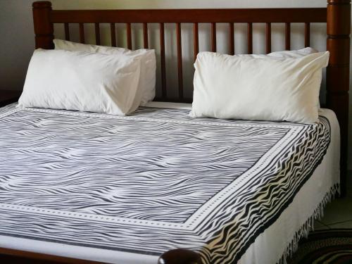 diani cottages