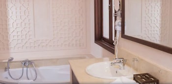 silver palm spa and resort