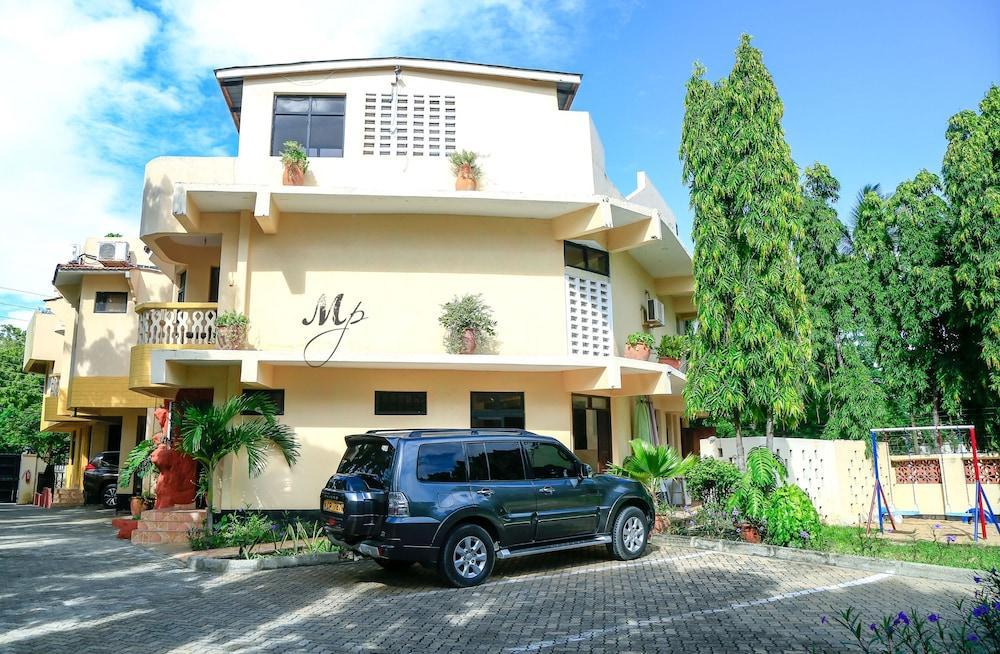 mei place apartments