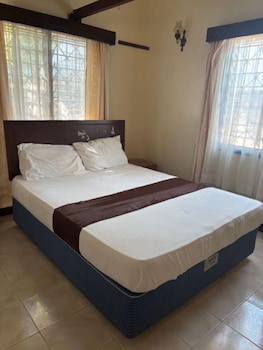 mei place apartments