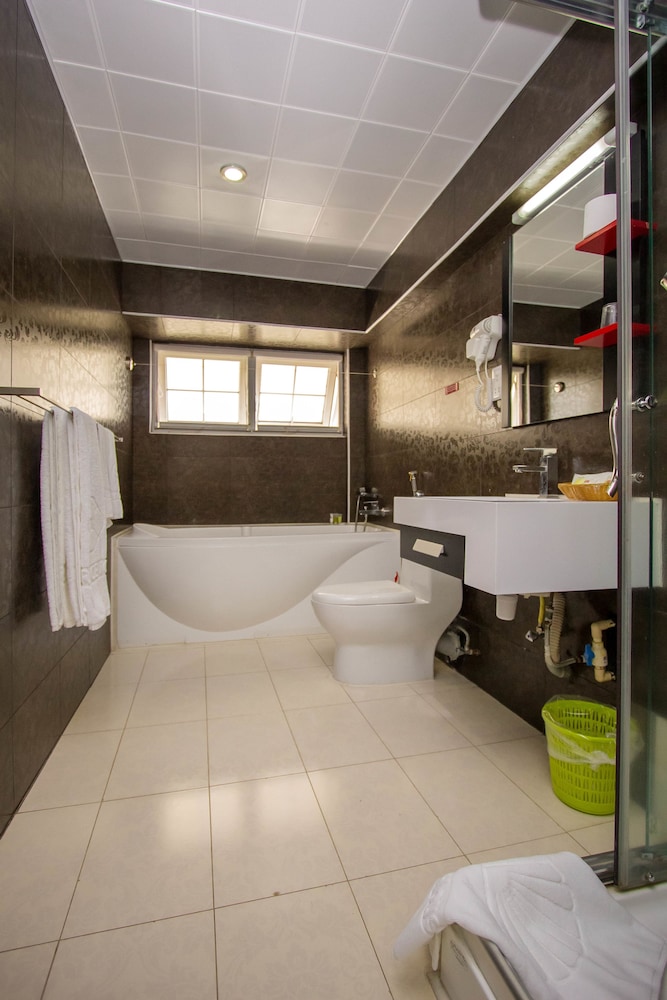 clarence house nairobi