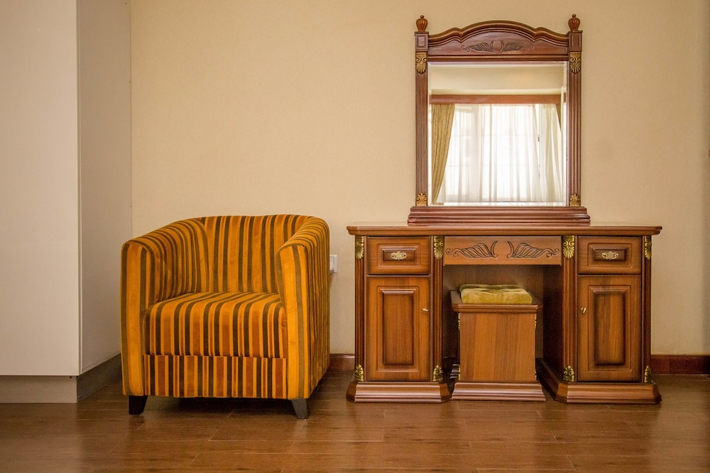 clarence house nairobi