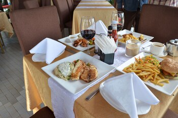 Clarence House Nairobi,No. 8, School Lane, Westlands,4 star