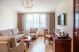 sarova woodlands hotel