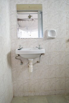 cool breeze hotel mombasa