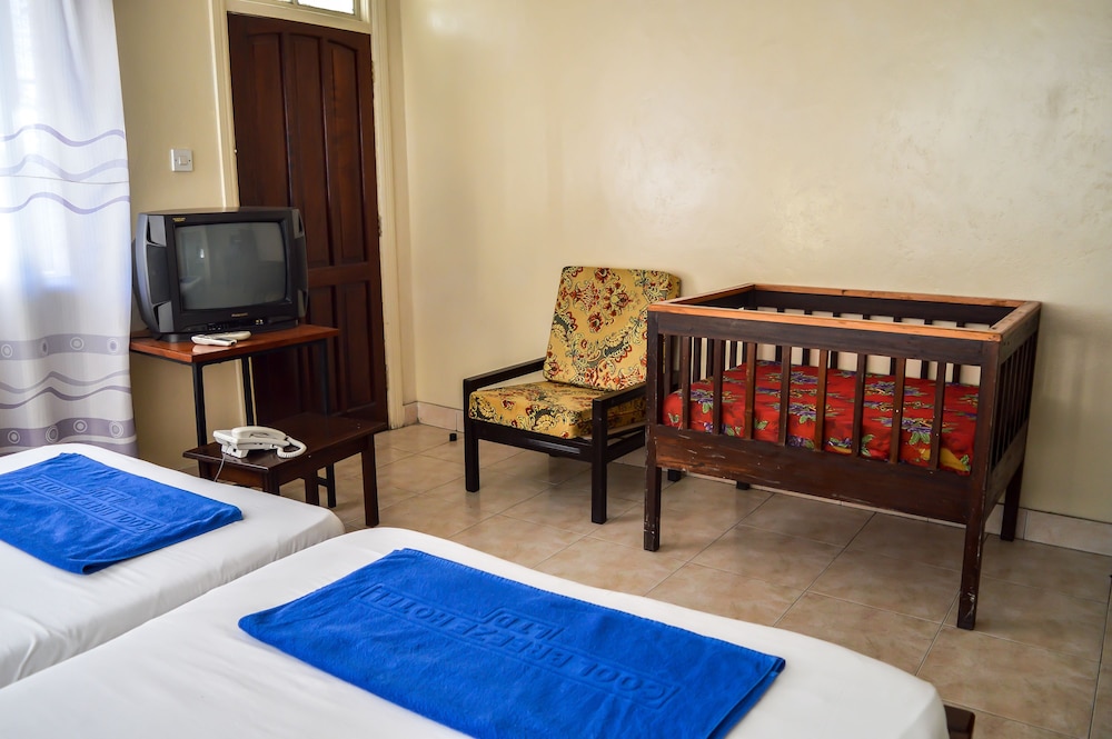 cool breeze hotel mombasa