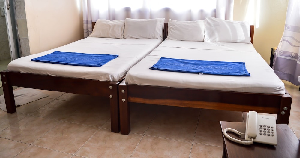 cool breeze hotel mombasa