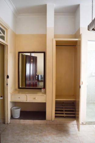 cool breeze hotel mombasa