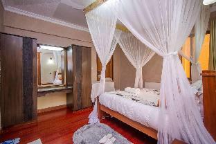 sunshine hotel