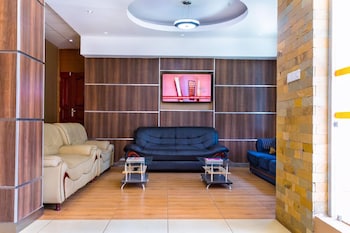 kyaka hotel