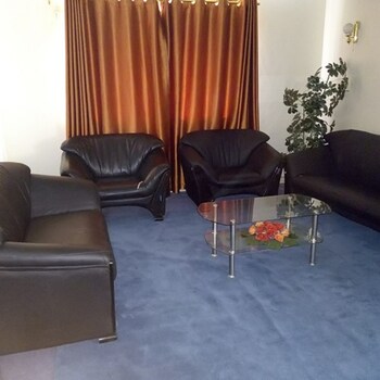 adventist lms guest house and conference centre