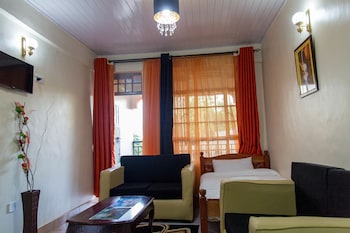 kuniville guest house