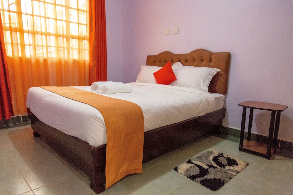 kuniville guest house